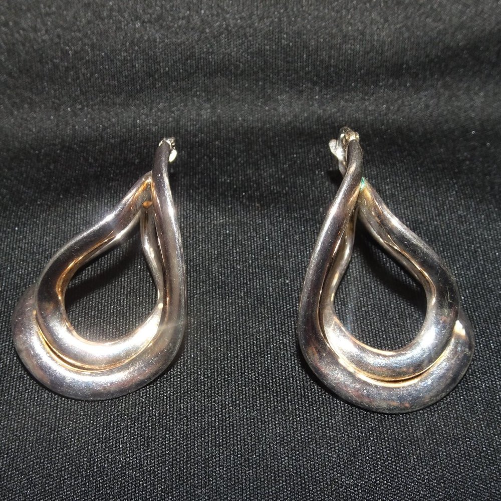 Milor 950 Silver Twist Pierced Earrings